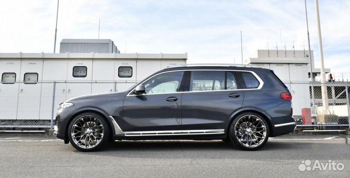 Кованые диски в стиле HRE для BMW X7 R23