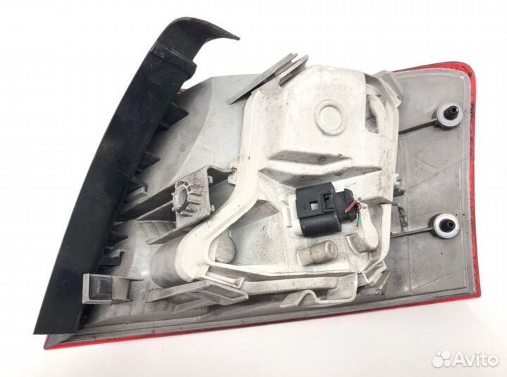 Фонарь 8E9945095E Audi A4 B7 (2004-2007)