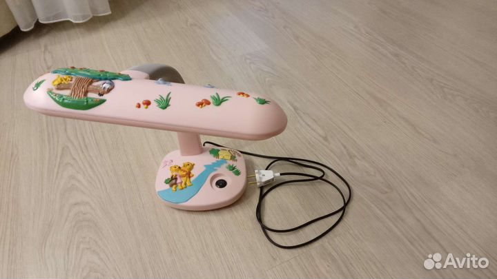 Лампа настольная