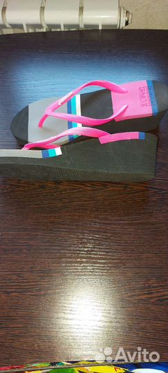 Шлепанцы женские 38 новые