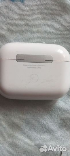 Беспроводные наушники apple airpods