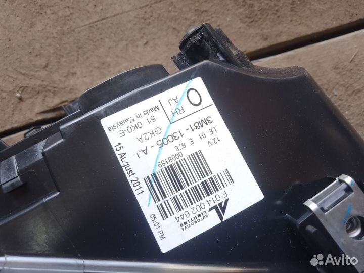 Фара правая Мазда 6