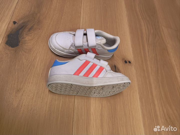 Кроссовки / кеды adidas на девочку, р.25