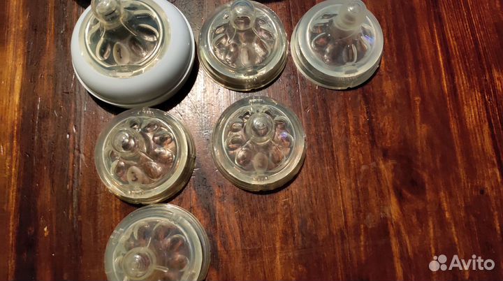 Соски и контейнеры avent