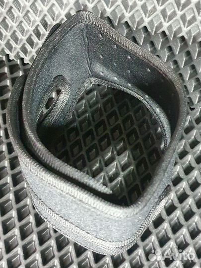 Защита колена