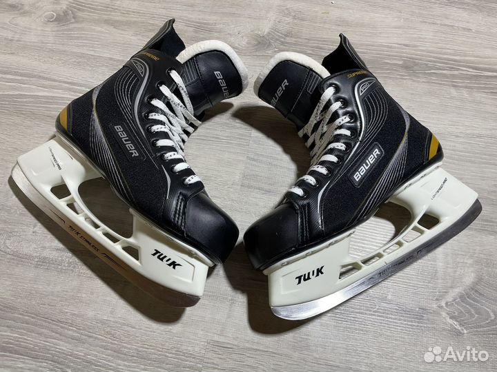 Коньки bauer (44 разм : 10 R ) supreme pro