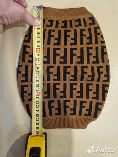 Свитер fendi для маленькой собачки