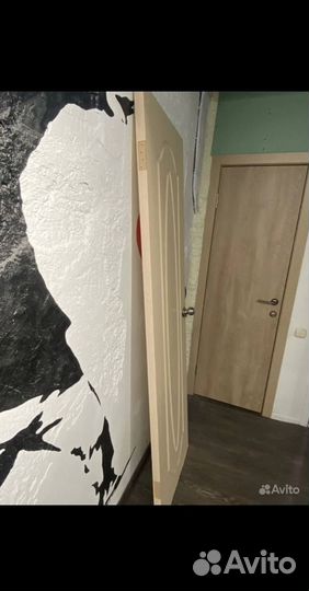 Дверь деревянная