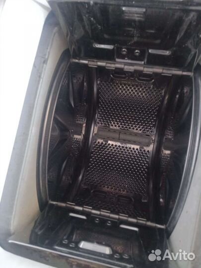 Стиральная машина Ariston