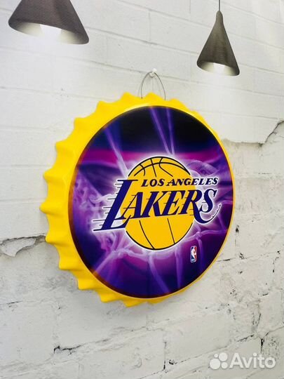 Декор на стену пивная пробка Lakers