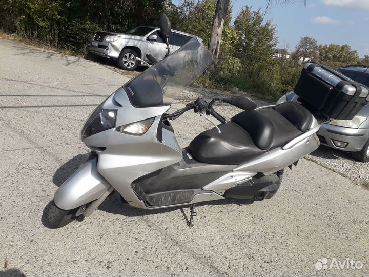 Honda Silver Wing 600