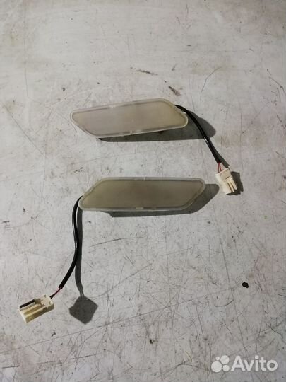 Плафон освещения салона BMW 5 E34