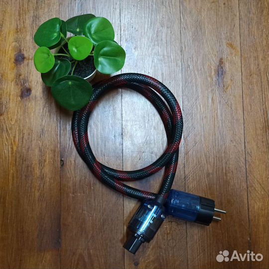 Кабель питания 220В hifi, 1 м. новый