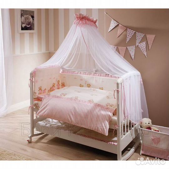 Комплект в детскую кроватку 