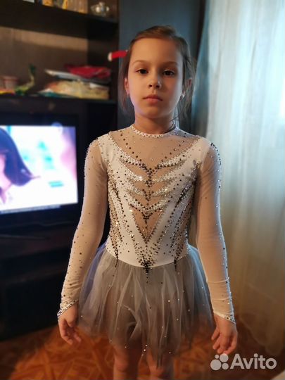 Костюм платье для фигурного катания