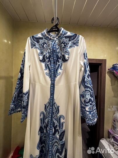 Платье женское 44 46