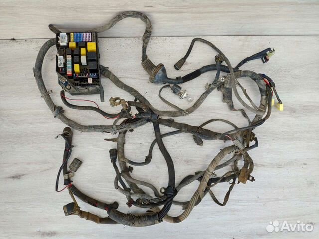 Коса проводов подкапотная Hyundai Elantra 3 XD J3