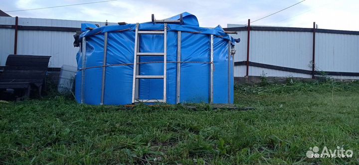 Бассейн каркасный (диаметр240. высота110)