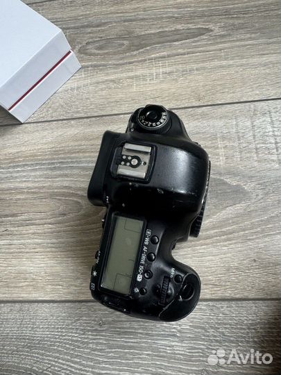 Фотоаппарат canon 5D mark iii