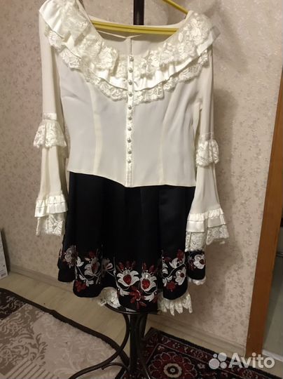 Костюм концертный