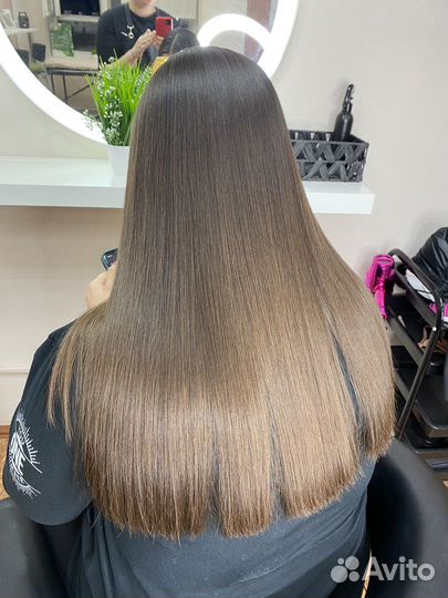 Кератиновое выпрямление волос