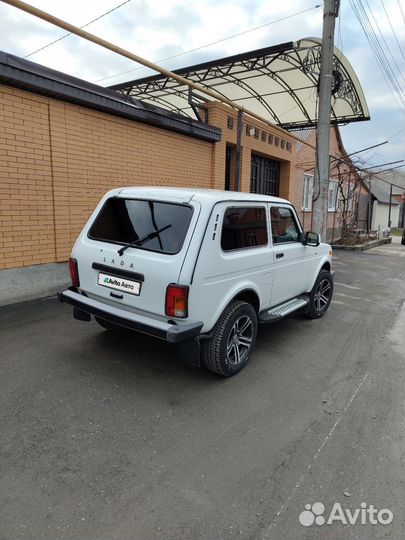 LADA 4x4 (Нива) 1.7 МТ, 2013, 300 000 км