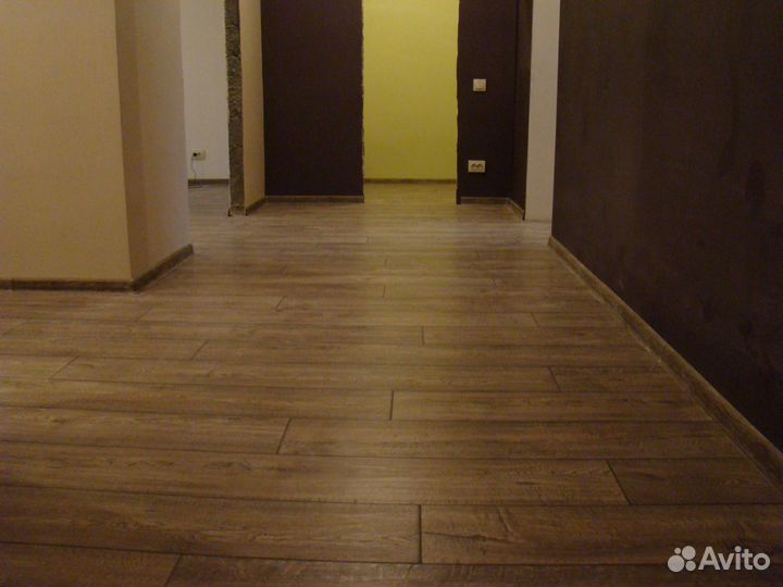 Настил напольного покрытия ламинат, паркет, массив