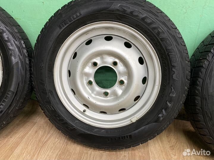 Продам комплект летних колес Niva 4x4