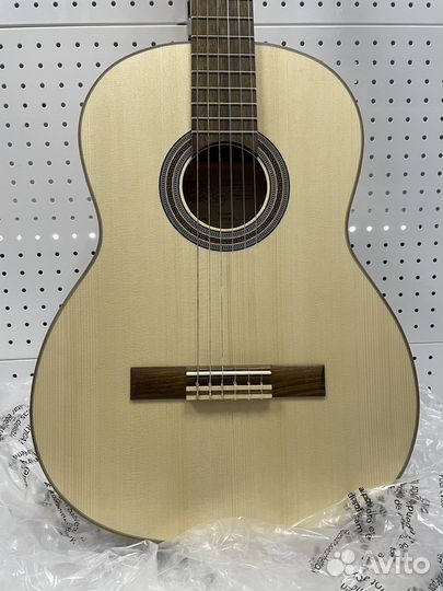 SS400 Eco Ash Классическая гитара Hora
