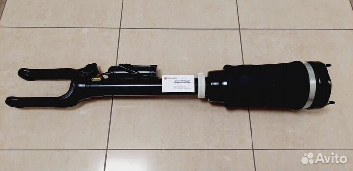 Пневматический амортизатор мерседес GL A1643205813