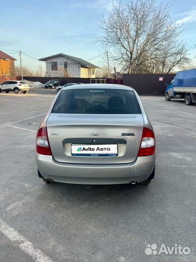 LADA Kalina 1.6 МТ, 2005, 199 000 км