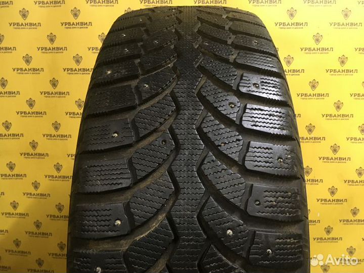Bridgestone Blizzak Spike-01 285/65 R17 116T