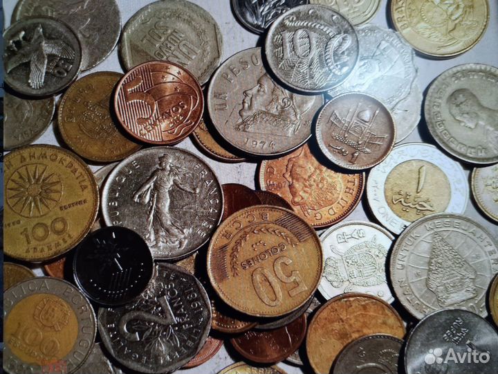 Монеты разных стран мира