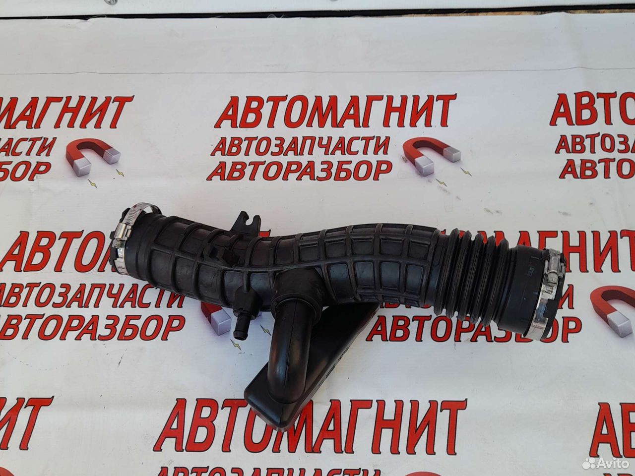 Патрубок воздушного фильтра Рено Аркана