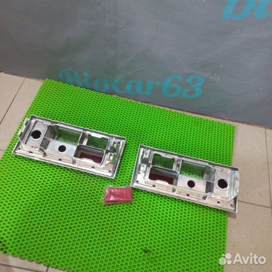 Фонарь задний Volkswagen Multivan T3