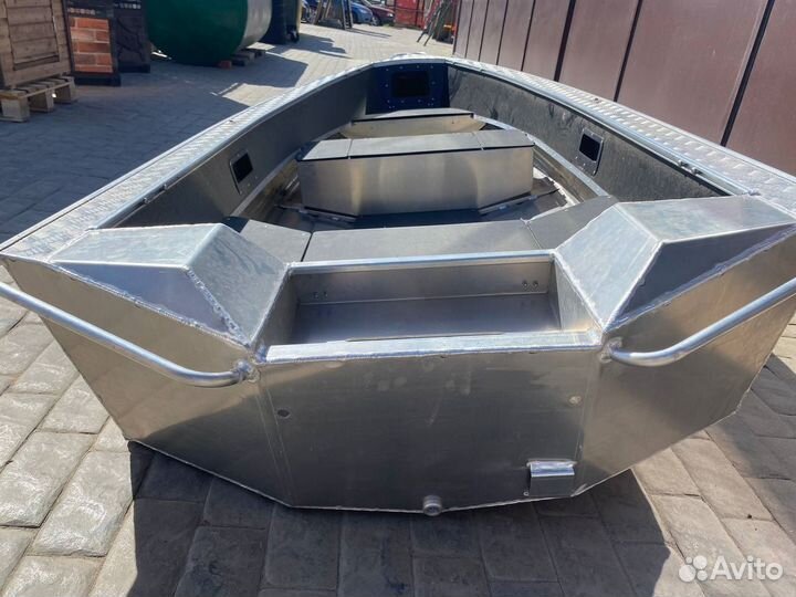 Лодка моторная алюминиевая wellboat-37