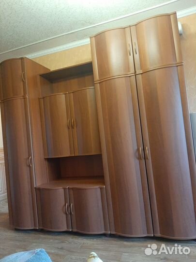 Стенка в гостиную со шкафом