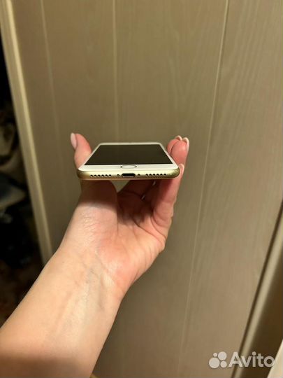 Телефон iPhone 7 32gb