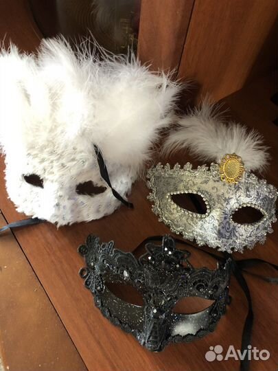 Маска карнавальная