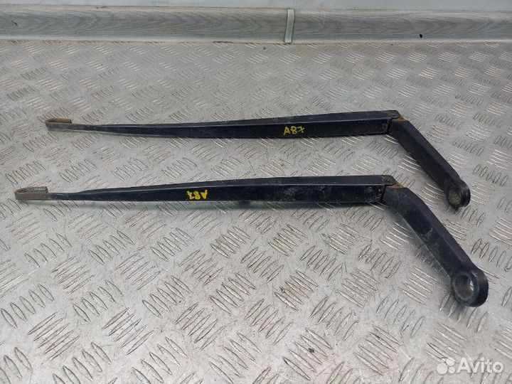 Поводок стеклоочистителя (пара) Bmw 3 E46 M54 2.2