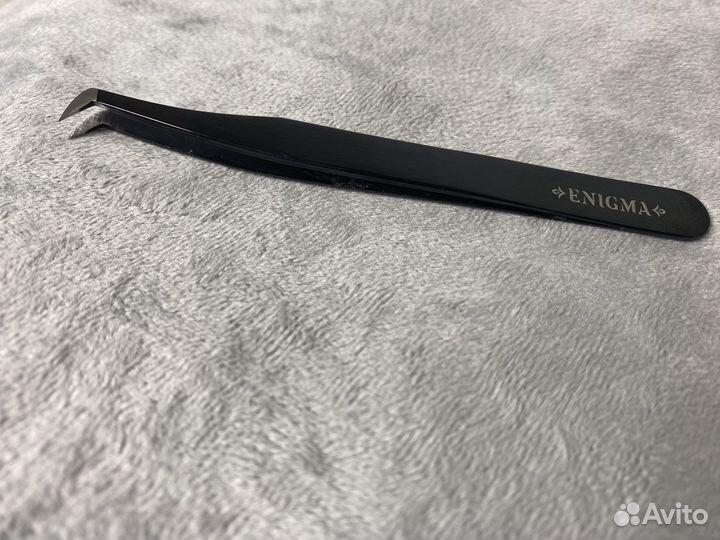 Пинцет для наращивания ресниц