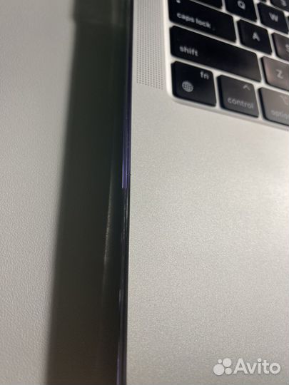 Apple Macbook air 13 8/256gb