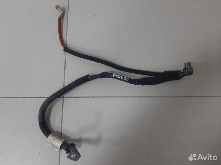 Клемма аккумулятора + Volkswagen Jetta 5K 2011