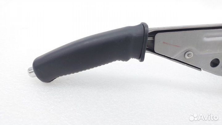 Рычаг стояночного тормоза Toyota Land Cruiser