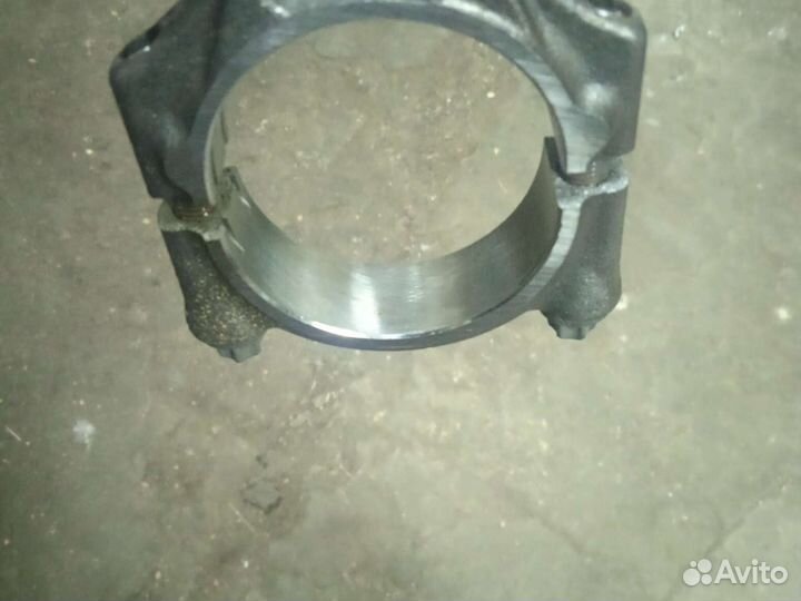 Шатунов с поршнями