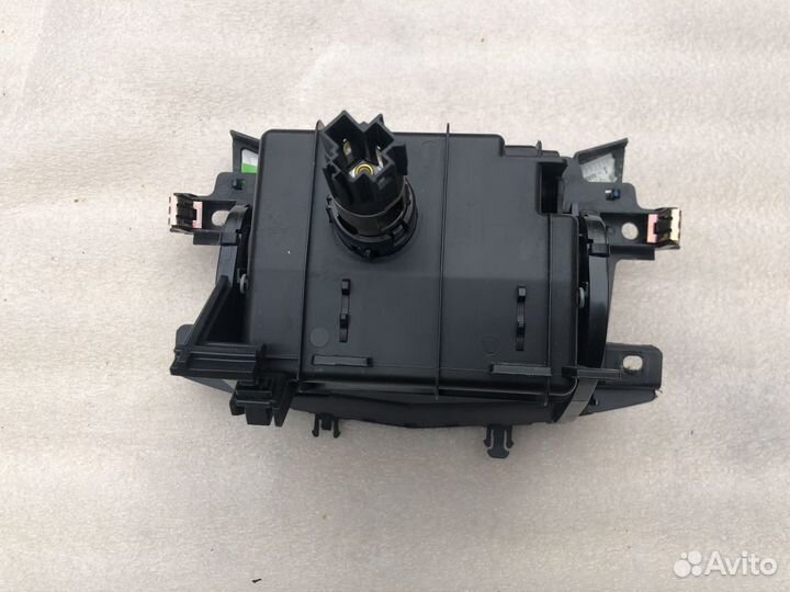 Ящик передней консоли Cadillac SRX II 09-16