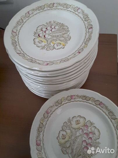 Кофейные пары,маленькие тарелки