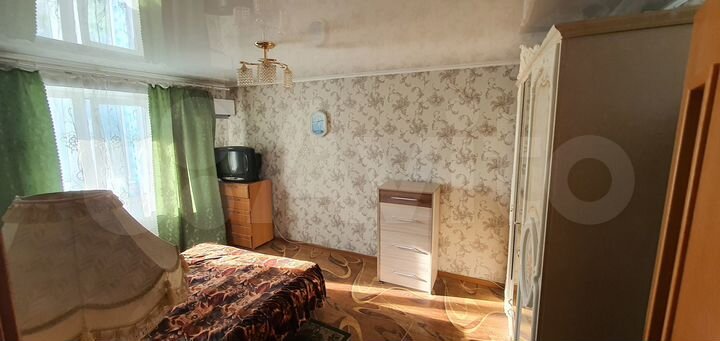 2-к. квартира, 50 м², 4/9 эт.