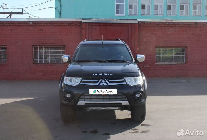 Mitsubishi Pajero Sport 2.5 AT, 2013, 230 886 км