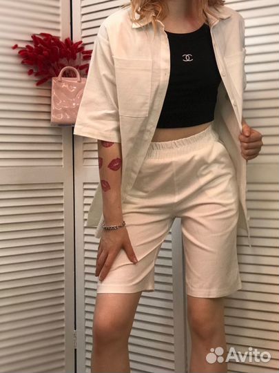 Костюм с шортами 40) 42) 44)